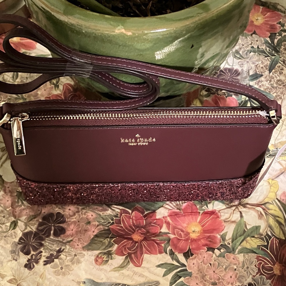 ✨ PRISTINE ✨ Kate Spade Burgundy & Glitter Crossbody - Picture 6 of 8